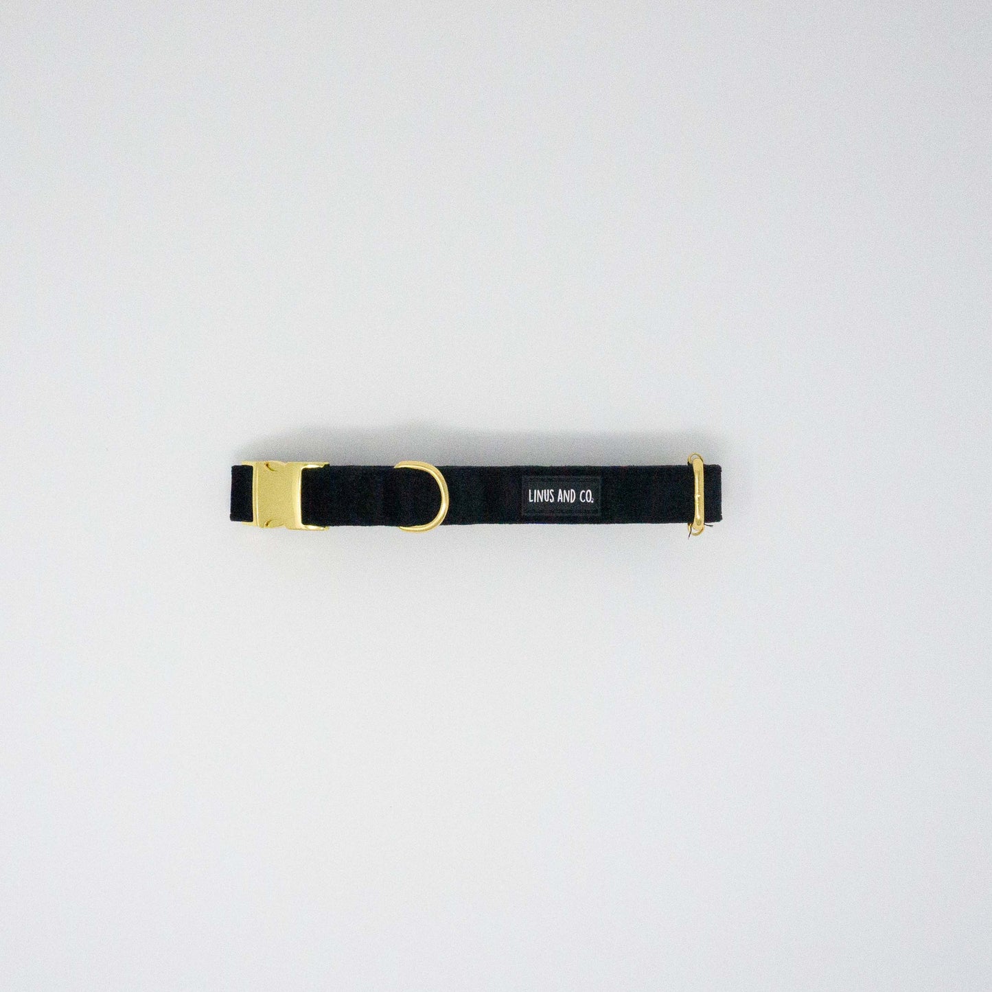 Noir Comfort Collar