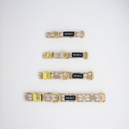 Bisque Bloom Collar