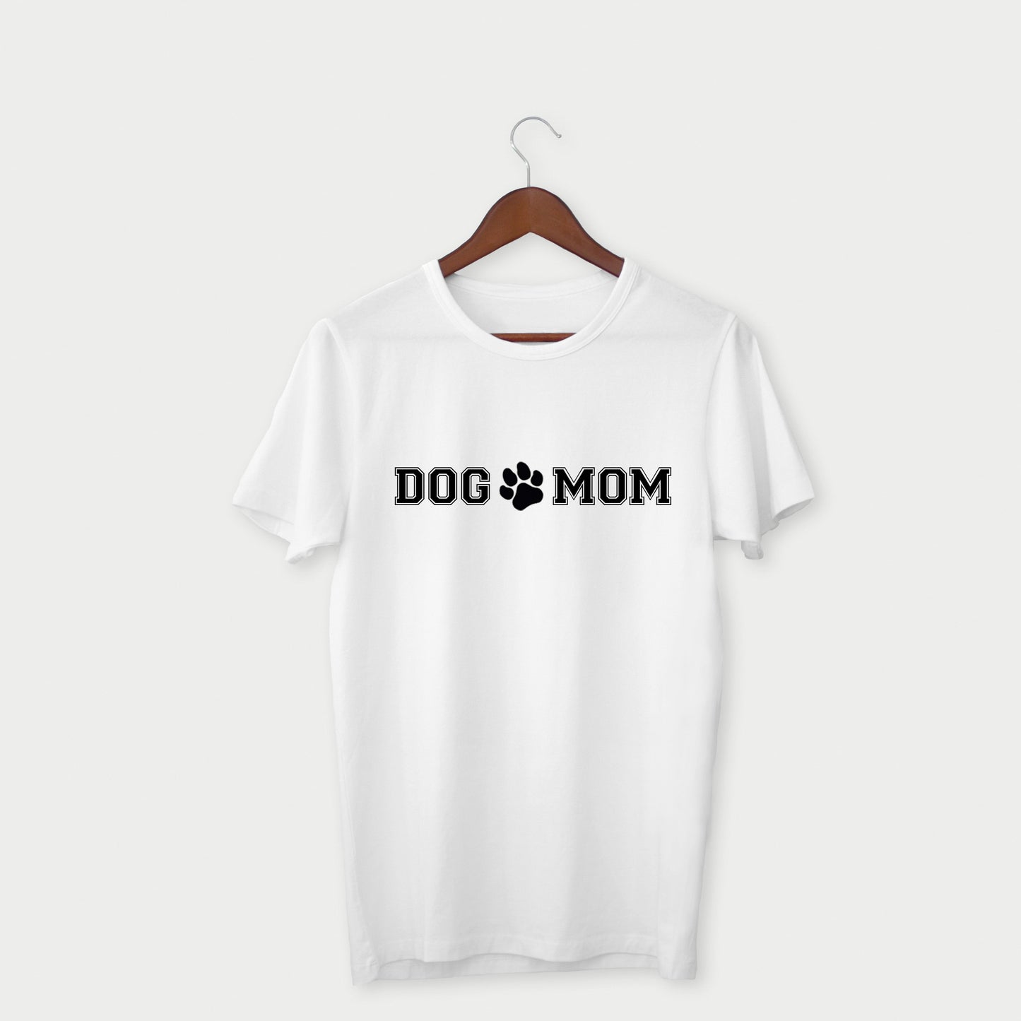"Dog Mom” T-Shirt